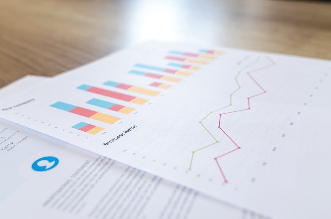 SEO Contracts Explained: What to Sign, What to Negotiate, What to Refuse — ToggleWeb guide